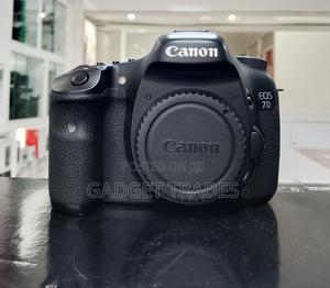 Canon 7dCanon Eos 7d DSLR Camera (Body Only)