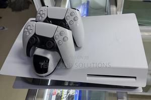 Nganya Condition Ps5 Standard Console - thumbnail 2