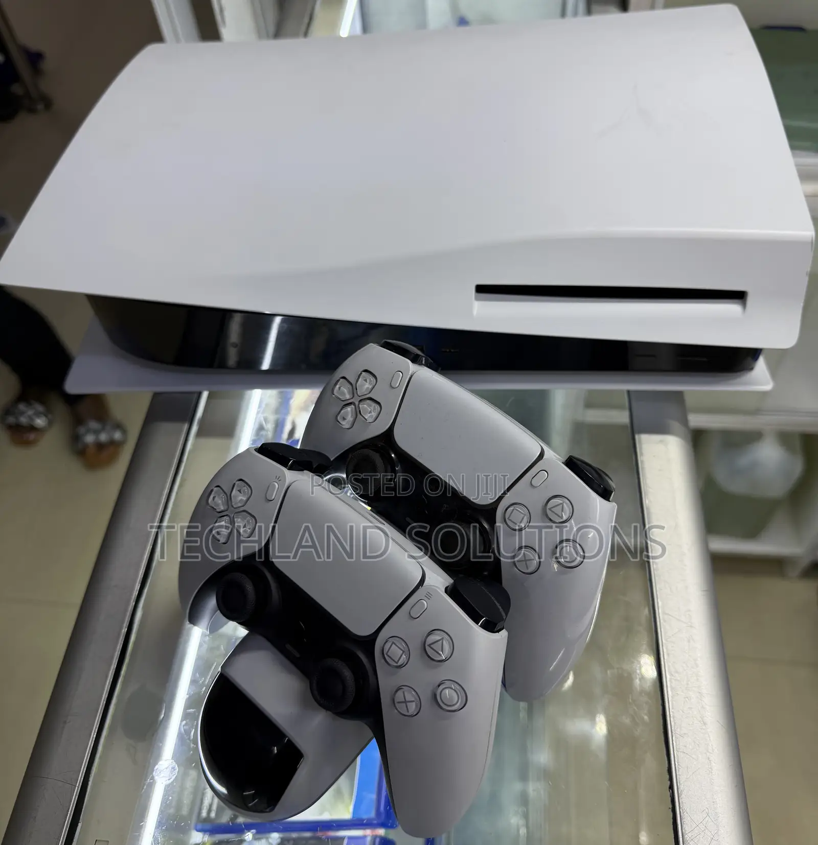 Nganya Condition Ps5 Standard Console
