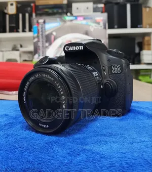Canon Eos 60d DSLR Camera With 18-55mm Lens