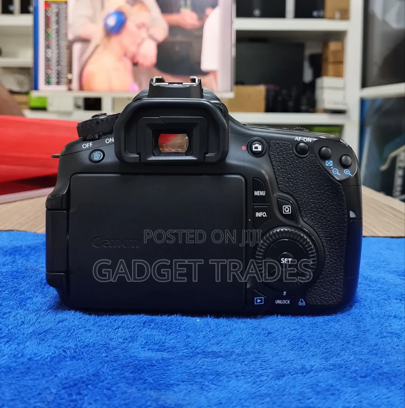 Canon Eos 60d DSLR Camera With 18-55mm Lens