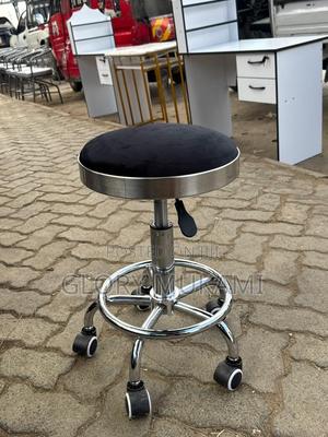 Pedicure Stool Chair - thumbnail 2