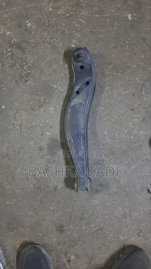 Arm Daihatsu Hijet 2012