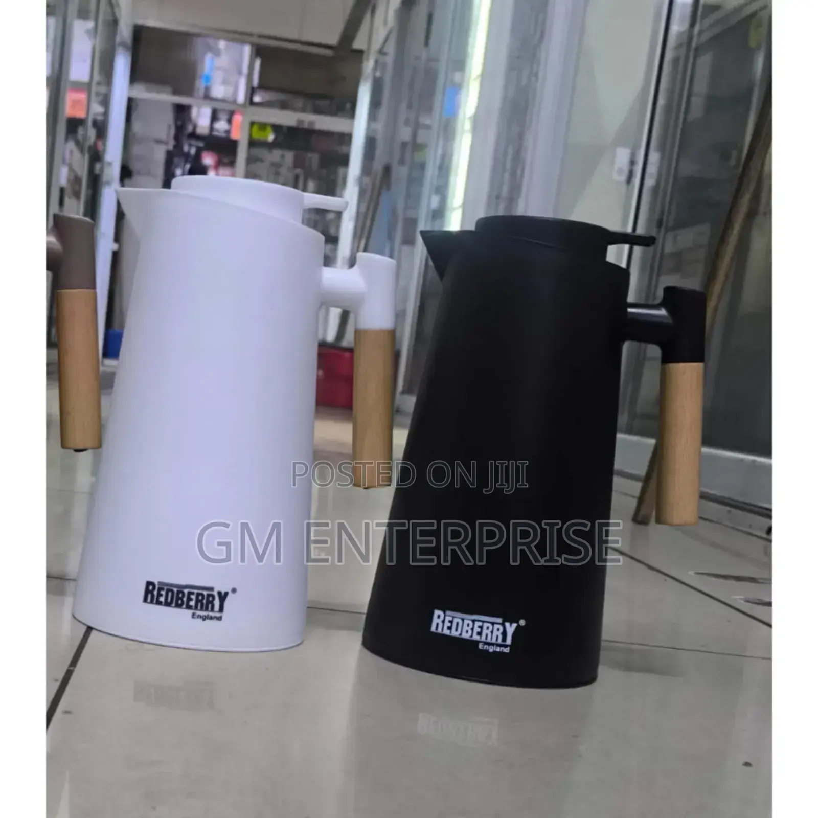 1l Redberry Flask With Bamboo Handle