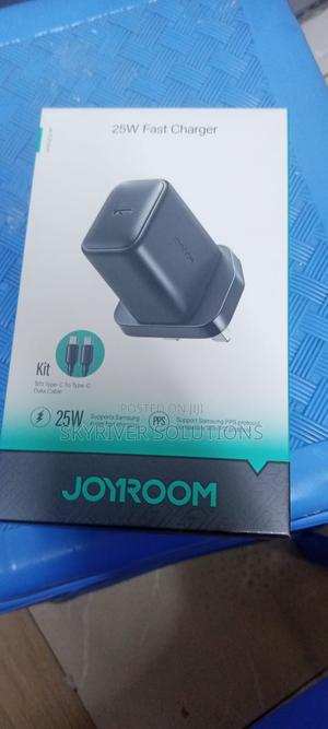 25w Smart Charger - main view