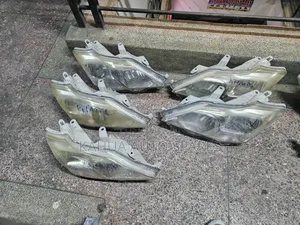 Premio 260/265 Xenon Headlights