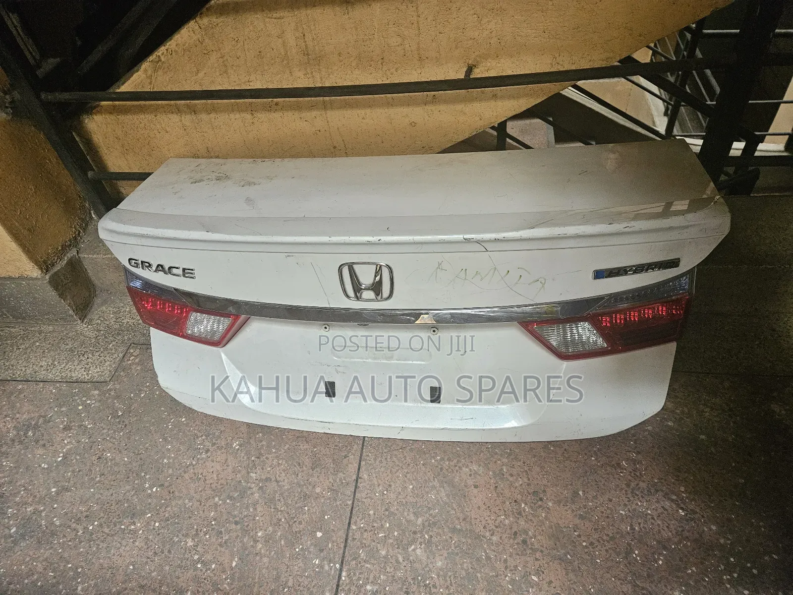 Honda Grace Boot