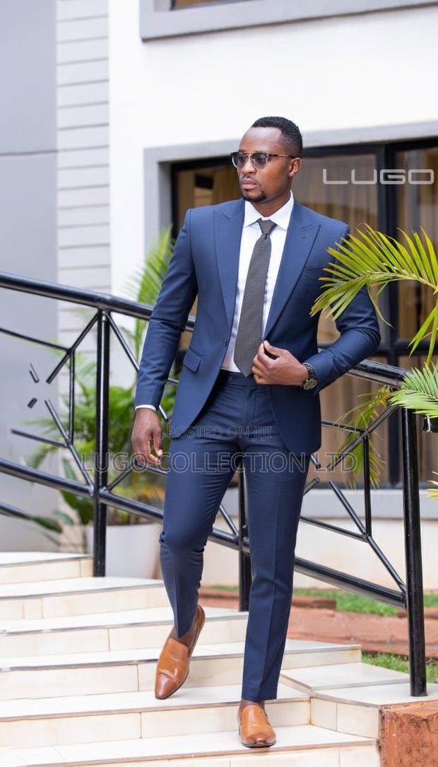 The Bespoke Navy Blue Executive Suit. - main view
