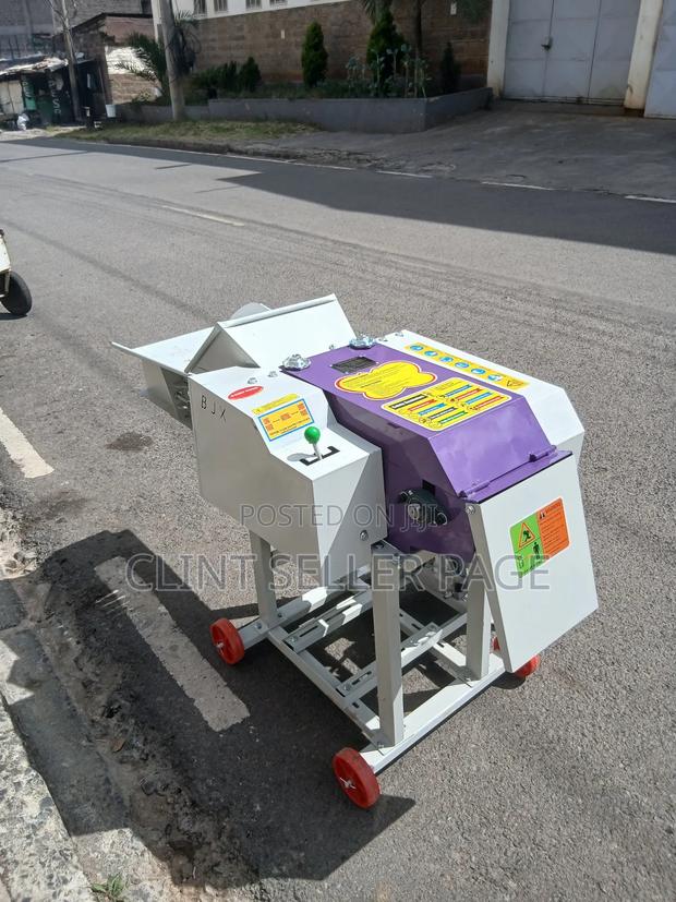High Speed Chopper Grinder 600kg/Hr - thumbnail 2
