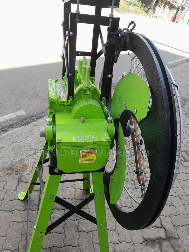 Brand New Chaff Cutter - main view