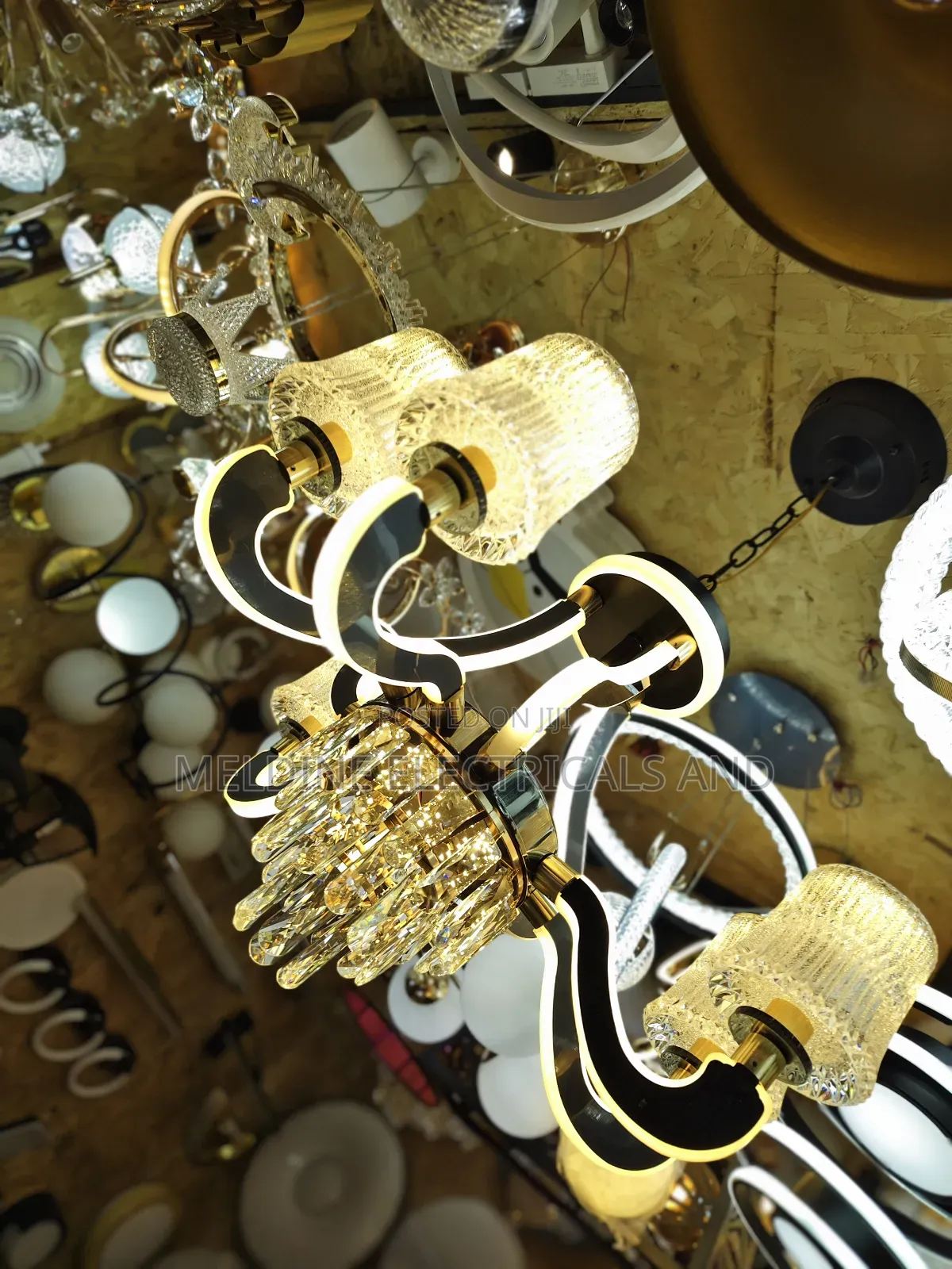 5 Arm Led Chandelier
