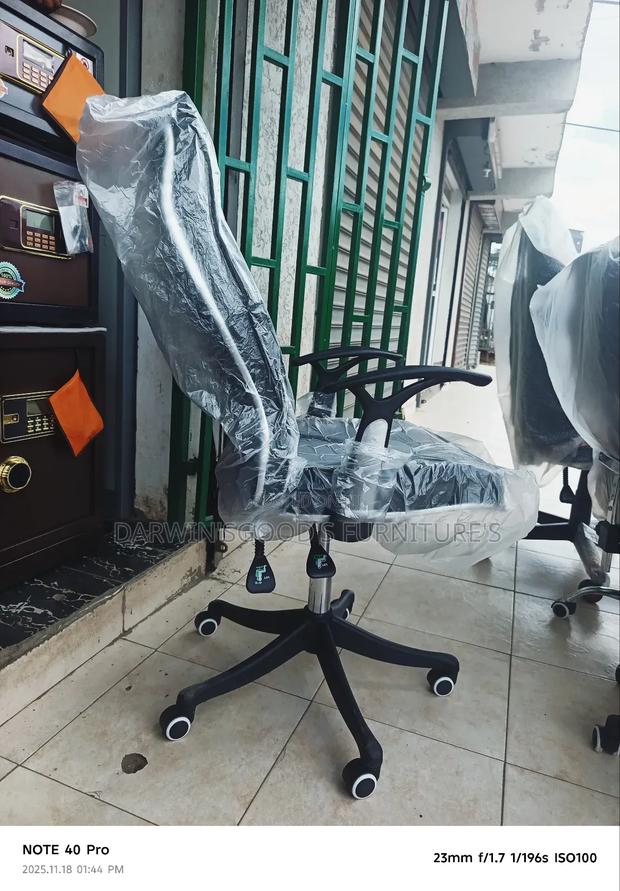 2gear Office Chair - main view