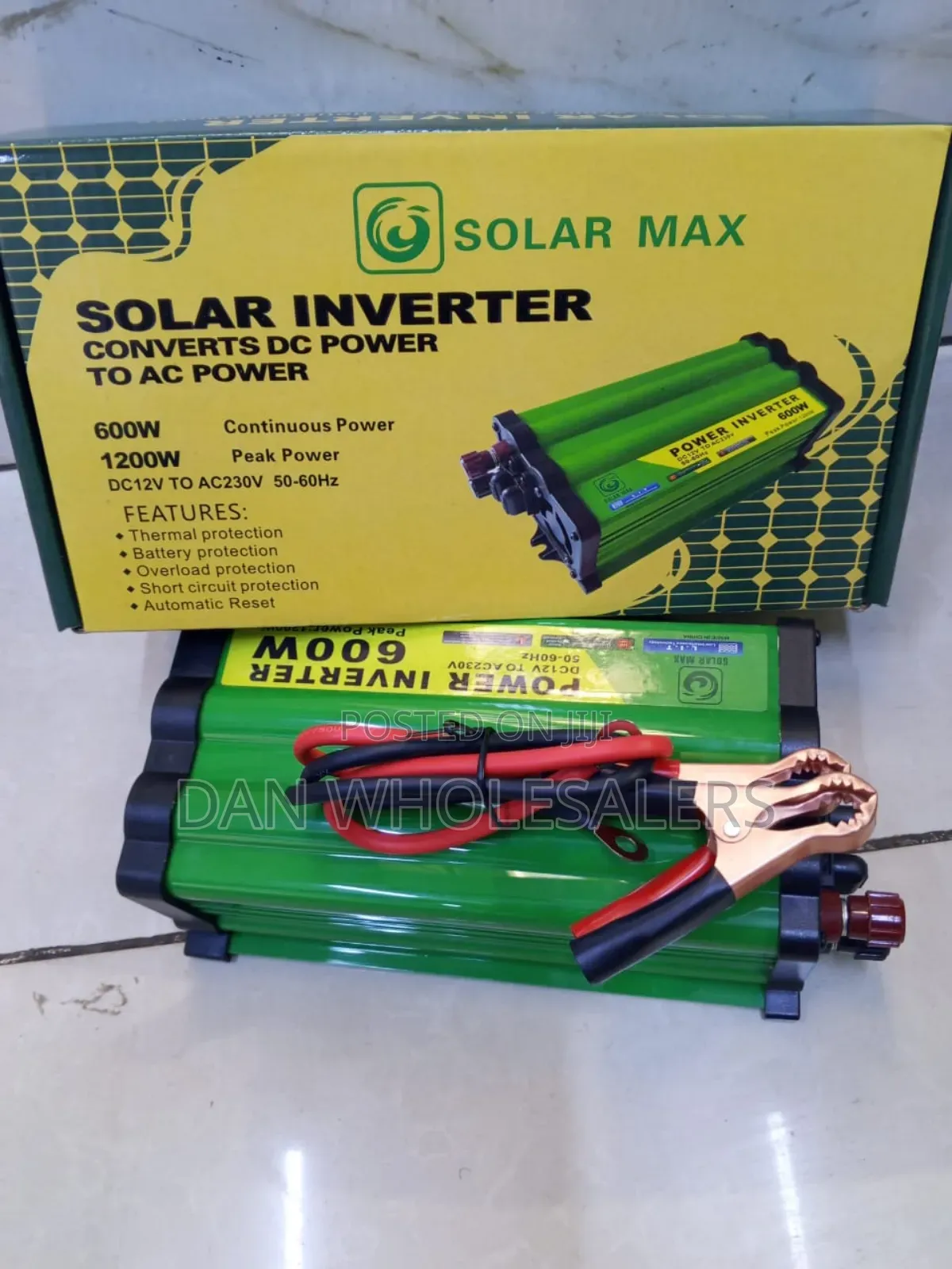 Efficient Solar Max Inverter 12v-220v Energy Converter