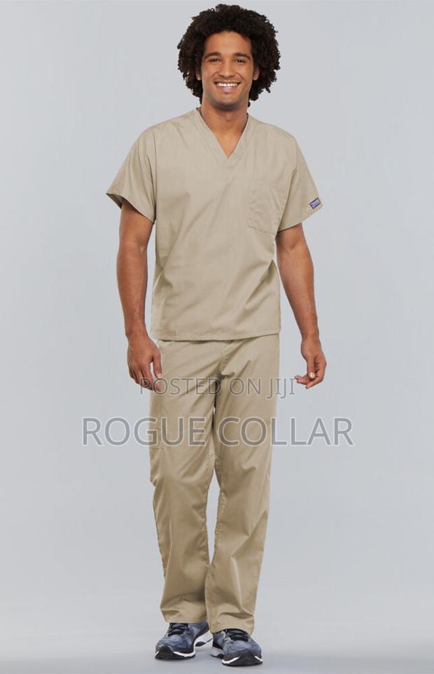 Scrubs for Doctors and Nurses (Unisex) - Khaki