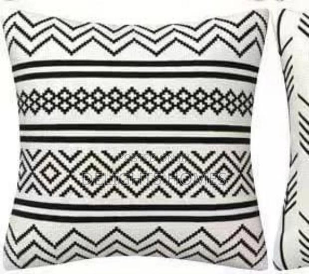 Tribal Decorative Throw Pillow Covers_nje - main view