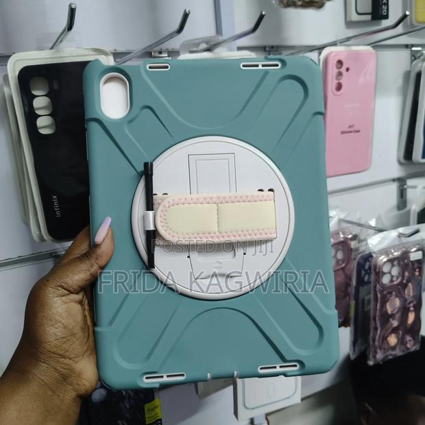 iPad 11th, A16 Rugged Shockproof Back Cover ( Green And Black)