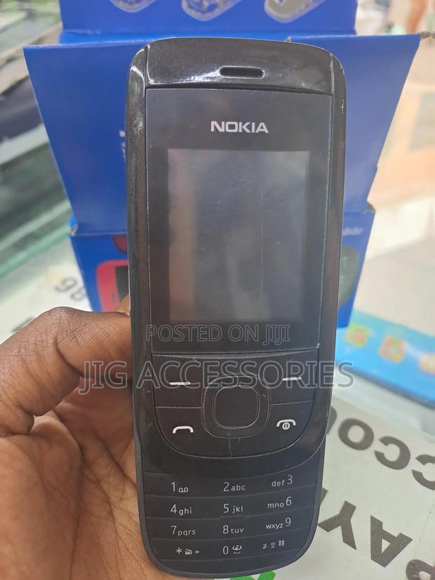 Nokia 2220 slide Black - thumbnail 2