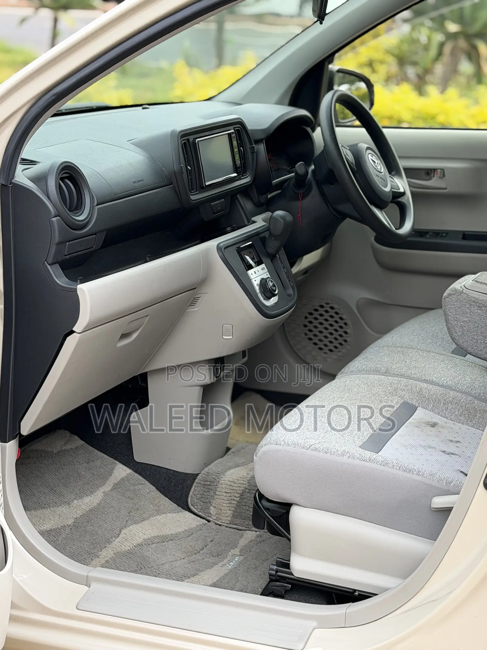 Toyota Passo 2019 Beige