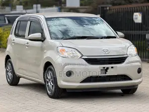 Toyota Passo 2019 Beige