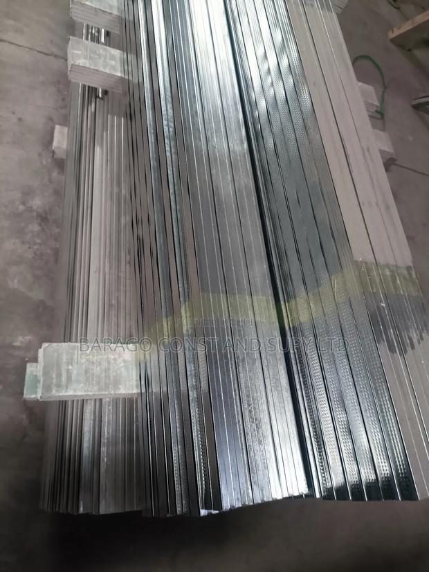 Gypsum Studs and Chanels - thumbnail 3