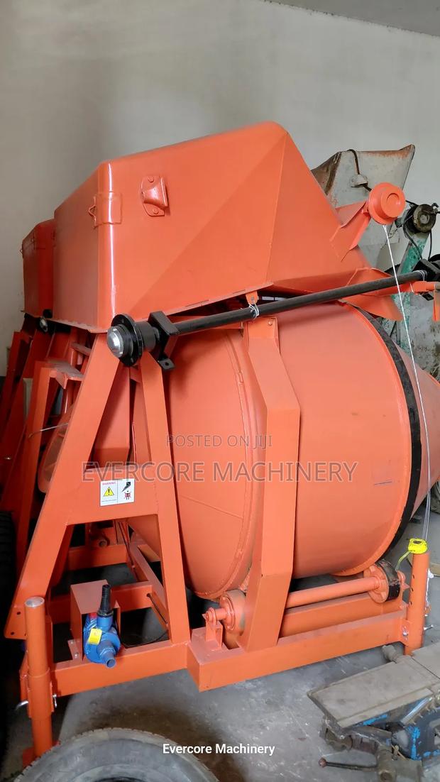 Rdcm350 Electric Self-Loading Concrete Mixer Machine. - main view