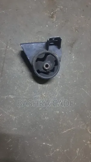 Engine Mount Suzuki Alto