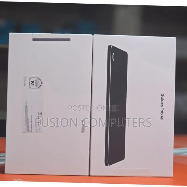 New Samsung Galaxy Tab S11 5G 64 GB Silver - thumbnail 3