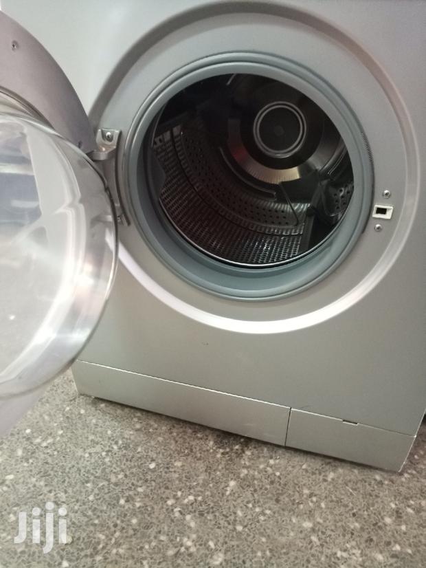 Washing Machine - thumbnail 4