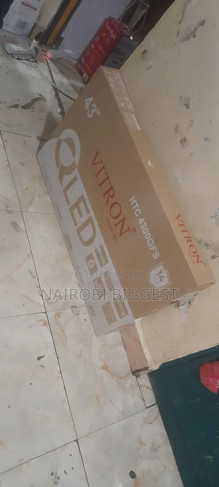 Vitron 43 Qled Smart Television
