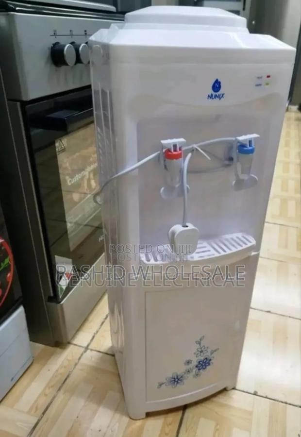 Colour White, Stand Alone Dispenser - main view