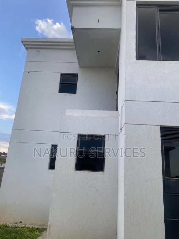 4bdrm House in Nakuru Express, Soilo Estate for sale