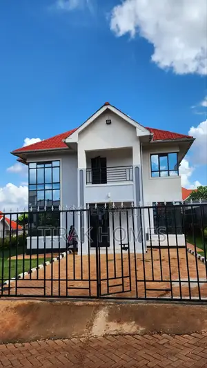4bdrm Maisonette in Ridge, Kenyatta Road / Theta  for rent