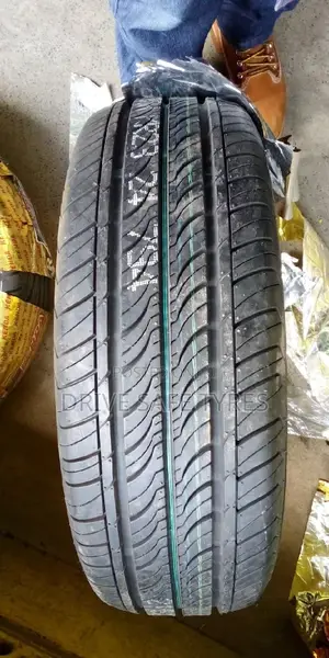 225/60 R16 Kenda Tyre