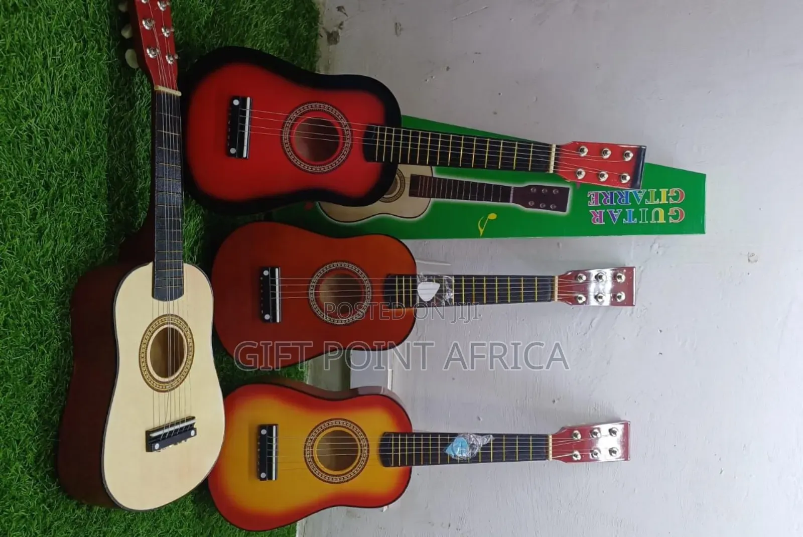 Wooden 6 Strings Guitar With A Plug For Kids