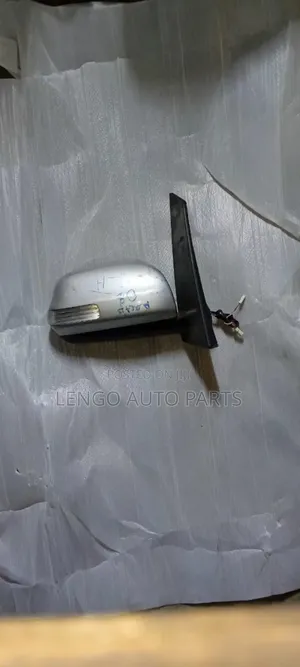 Toyota Ractis 2008 Sidemirror With Indicator