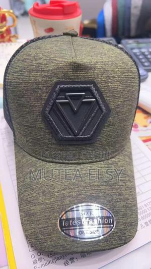 Black,Grey,Blue,Orange,Green Brawn Messy Bun Snapback Caps - main view
