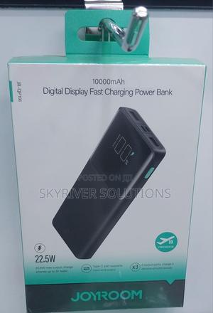 Digital Display Charging Powerbank - main view
