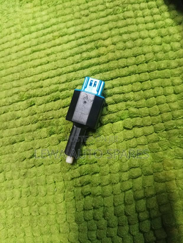 Brake Light Switch Connector - main view