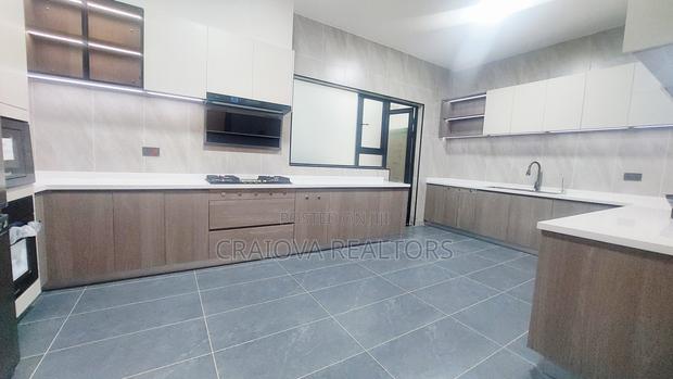 5bdrm Apartment in Kileleshwa for sale - thumbnail 11