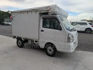Mitsubishi Truck