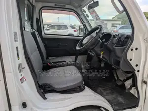Mitsubishi Truck
