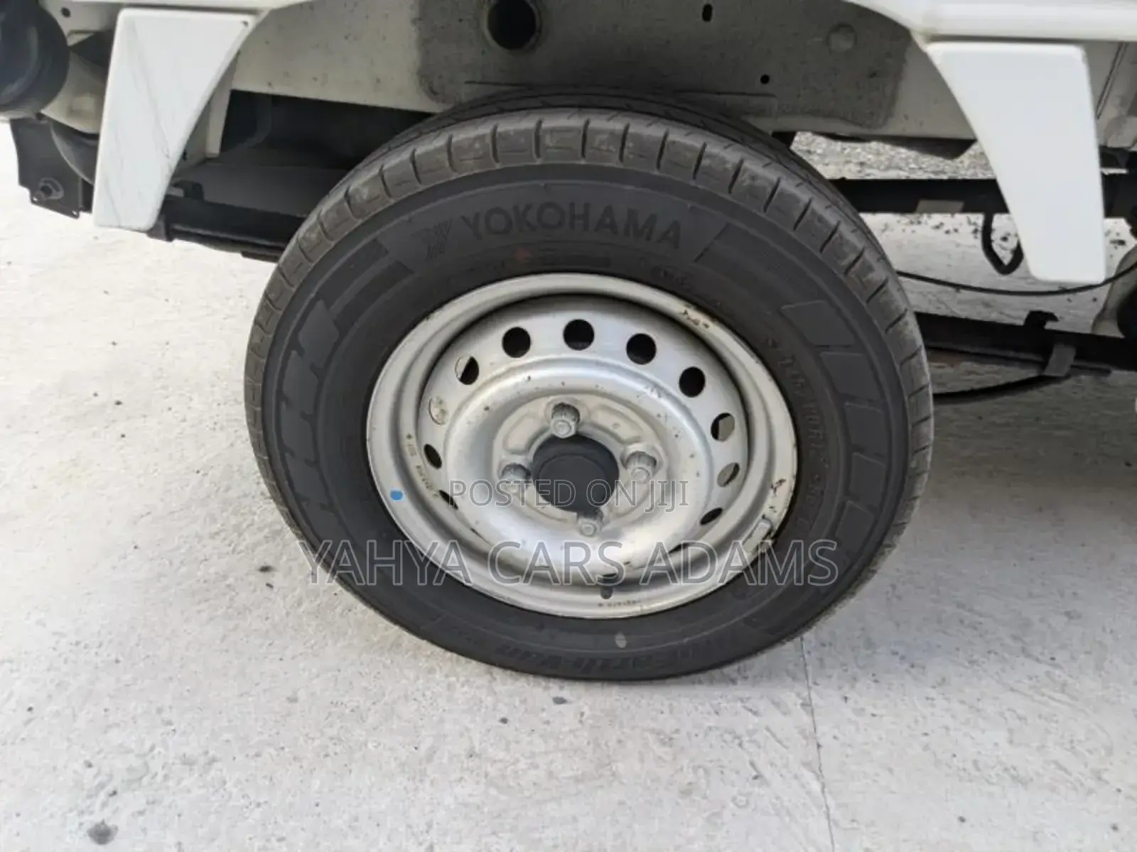 Mitsubishi Truck
