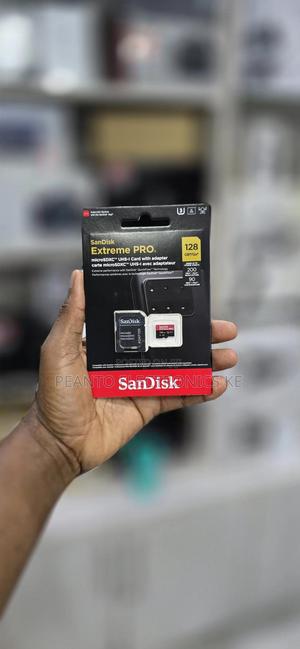 Sandisk 128gb Extreme Uhs-I Microsdxc Memory Card With Sd Adapter - main view