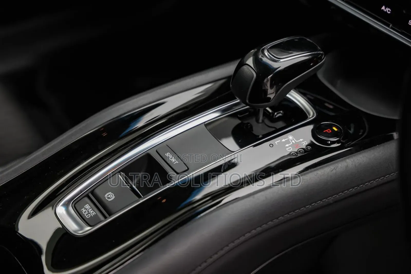 Honda Vezel 2018 Black