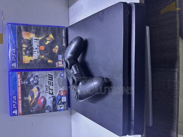 Playstation 4 Slim - Chipped With 10 Games - thumbnail 3