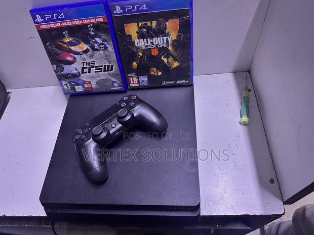 Playstation 4 Slim - Chipped With 10 Games - main view