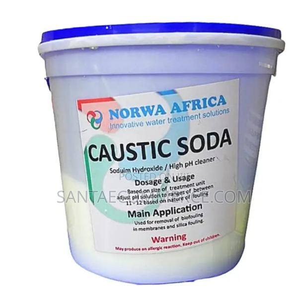 1kg Caustic Soda Sodium Hydroxide High Ph Cleaner - main view