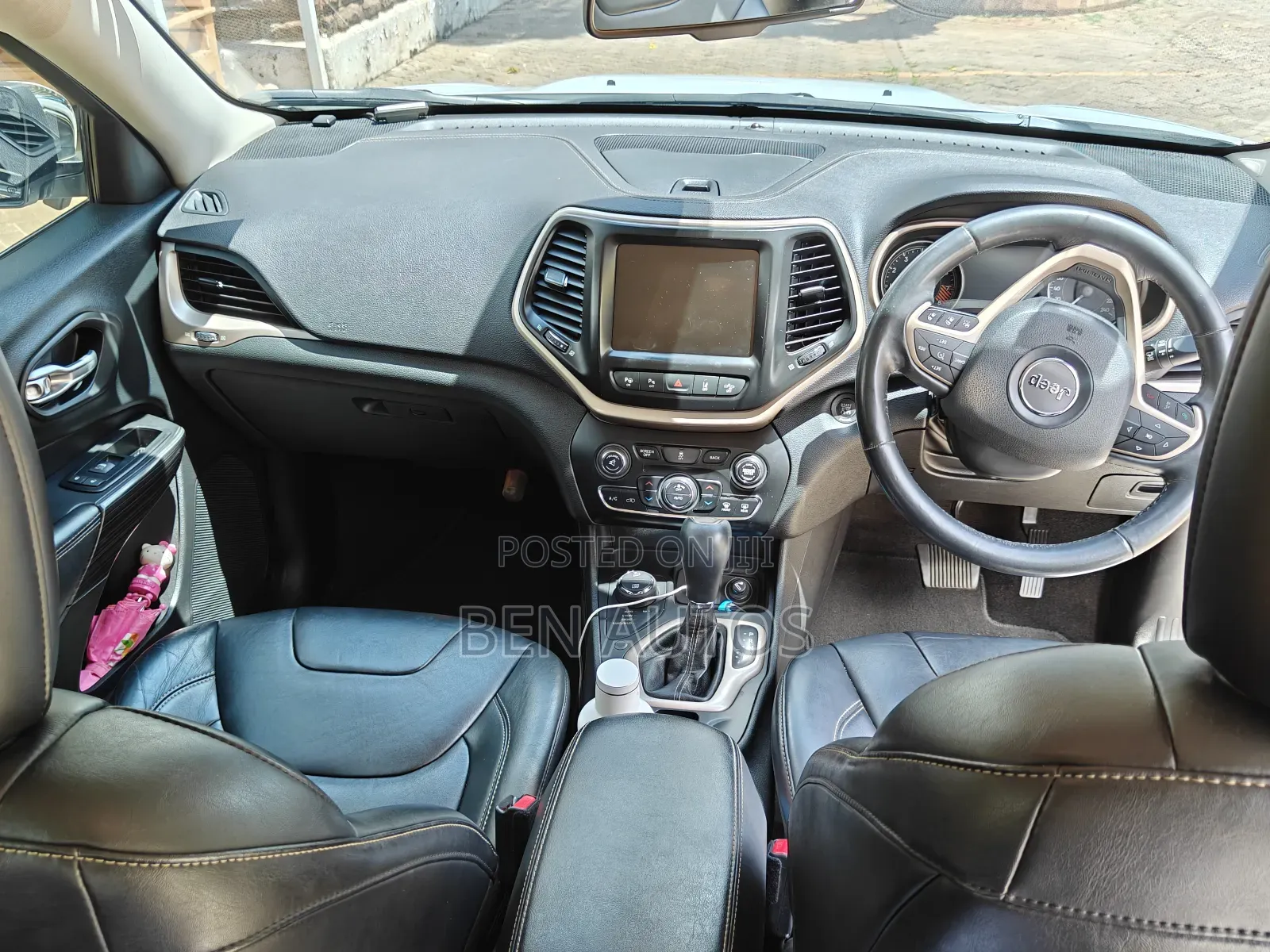 Jeep Cherokee Latitude 4x4 2016 White