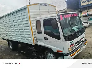 Lorries for Movers and Packers Are Readily Available