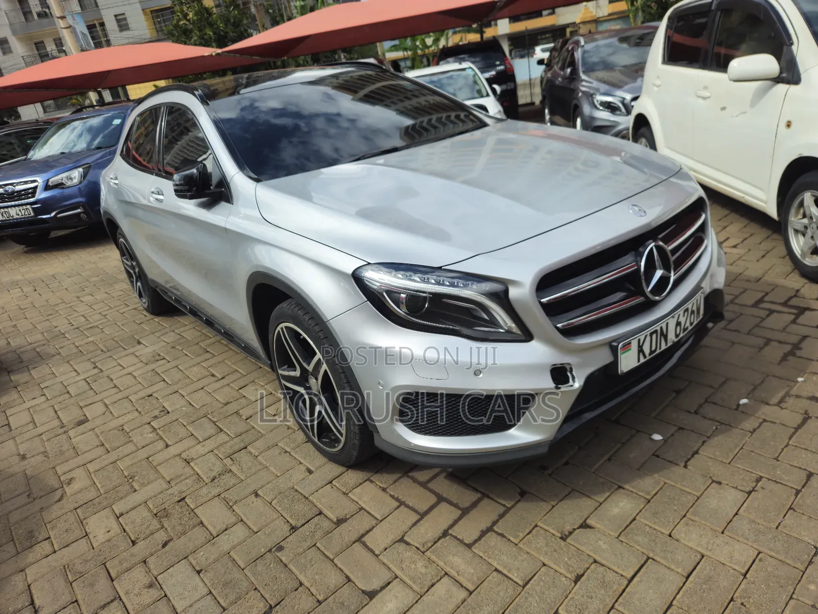 Mercedes-Benz GLA-Class 2017 Silver